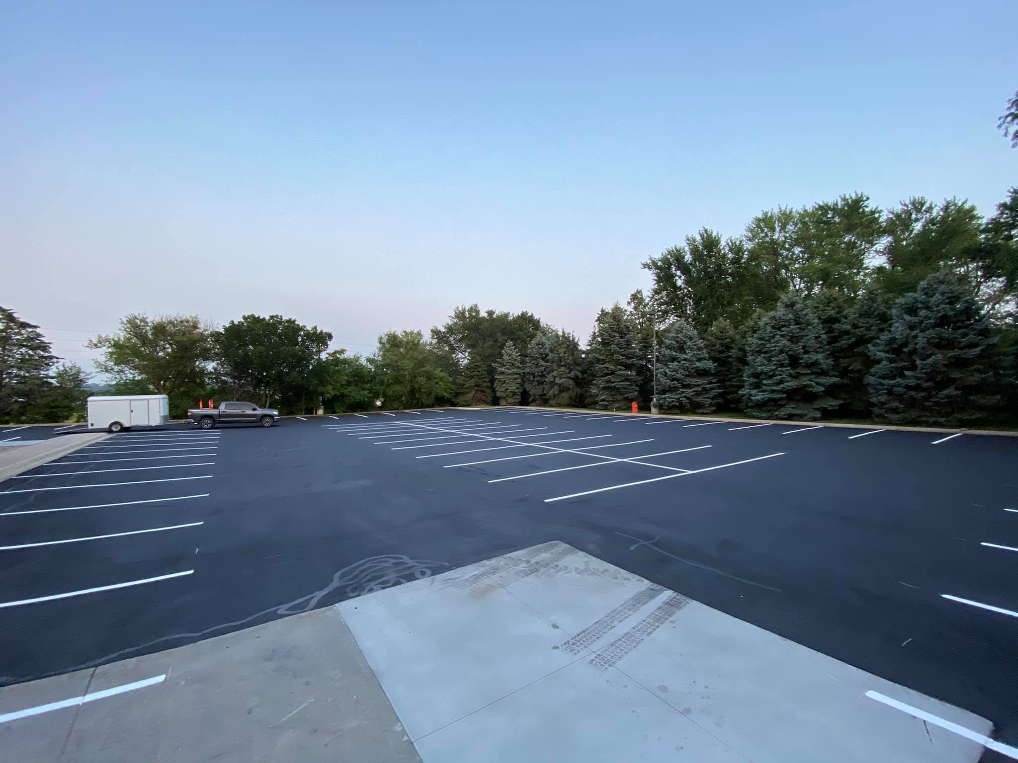 parking lot asphalt paving